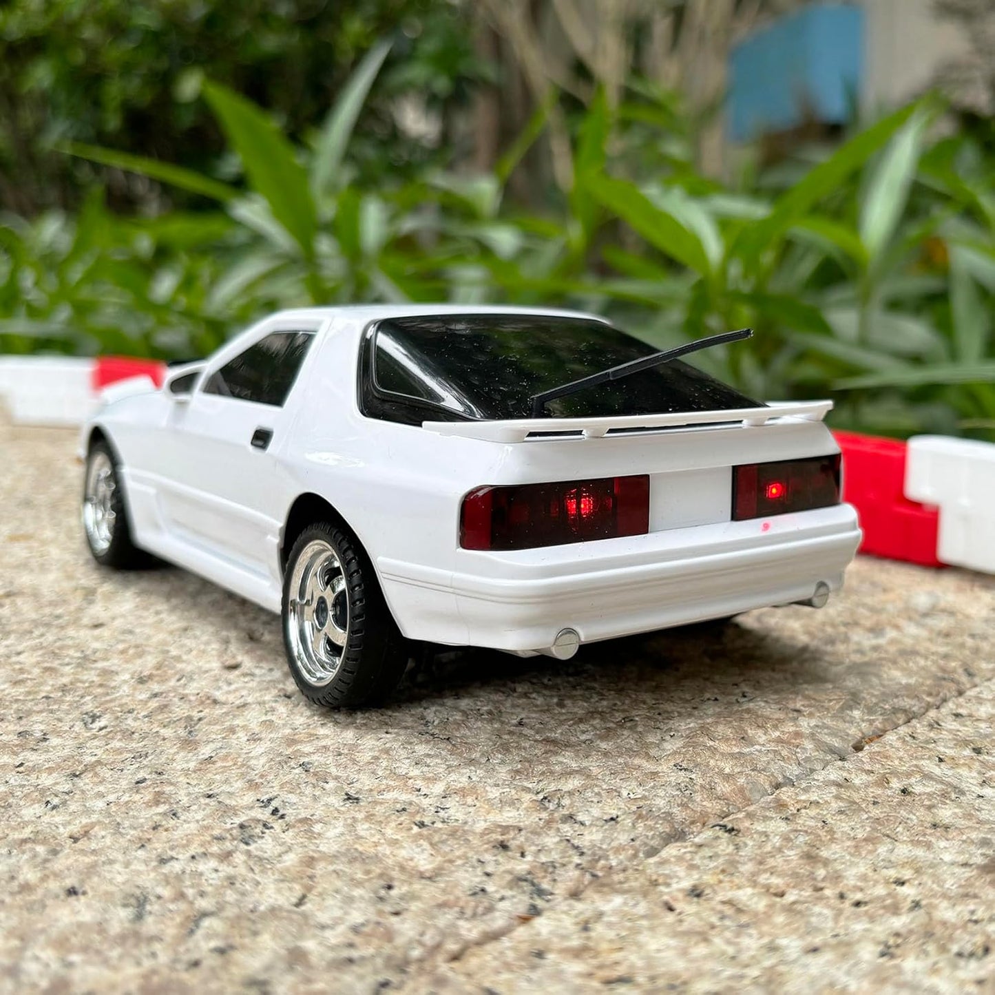 Oranwin LDRC LD1802 1:18 RX-7 FC RC Drift Car, RWD Gyro Drift Car with Metal Body, LED Lights, Full Proportional Control & Drift Tires